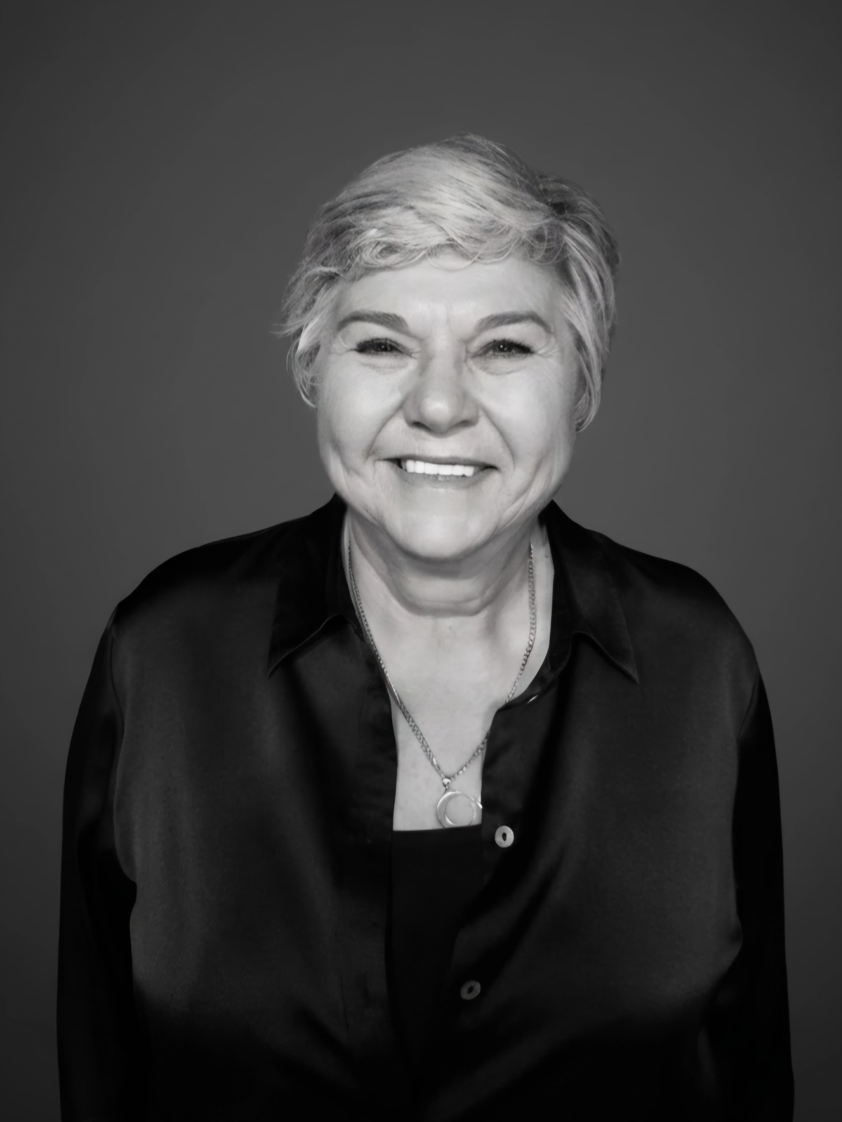 Muradiye Çınar